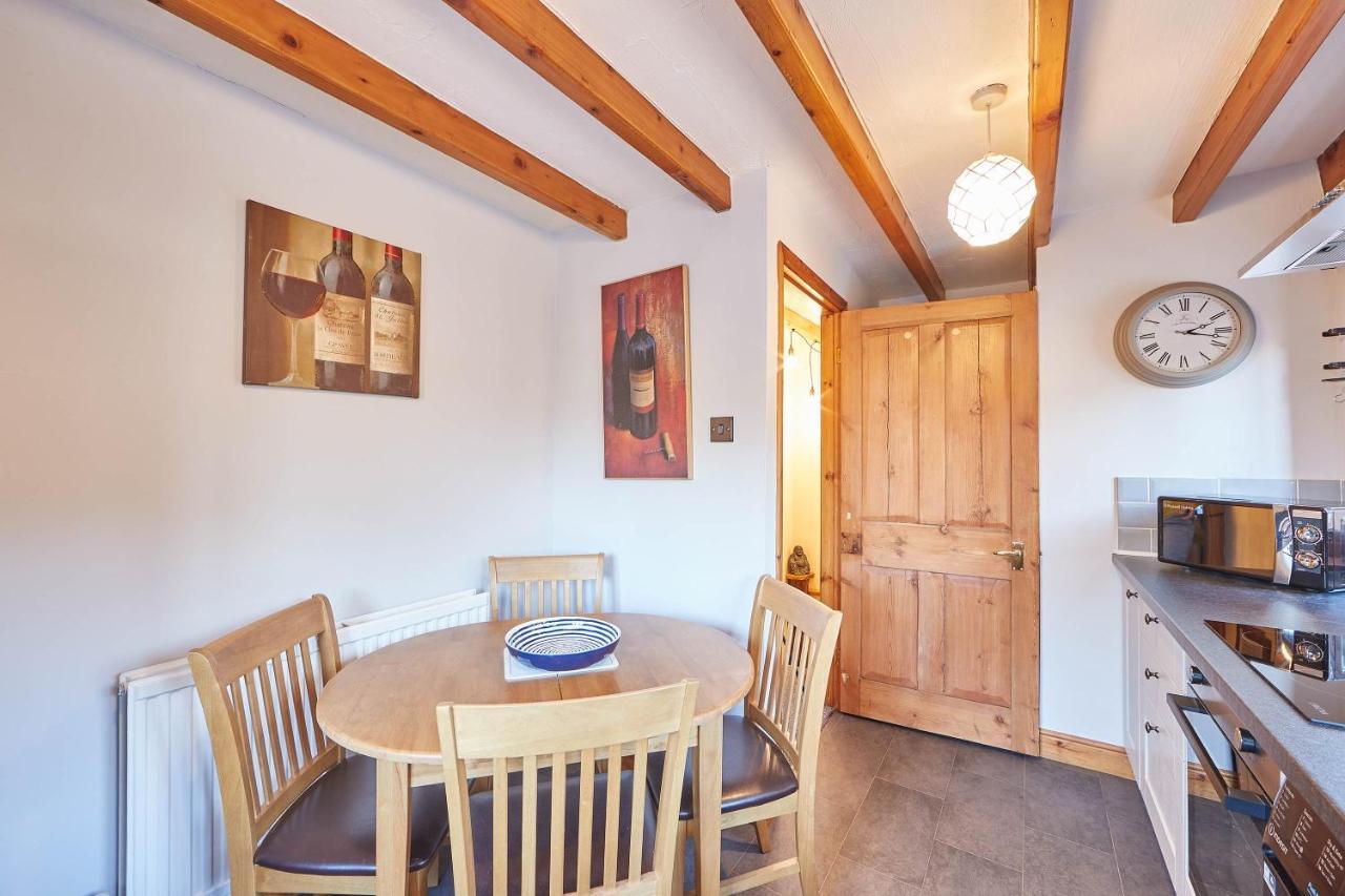 Host & Stay - Oldcorn Cottage Whitby Exterior photo
